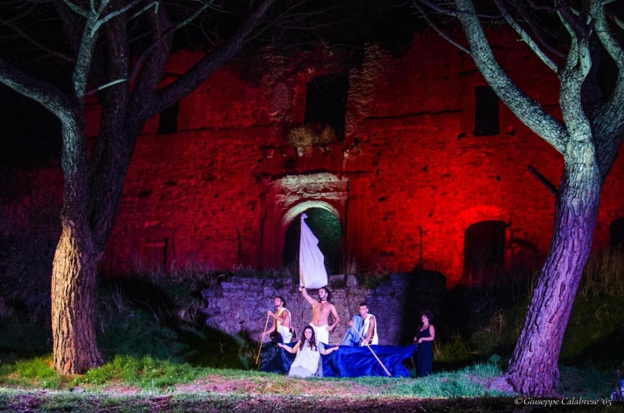 B&B Al Centro Storico Troina エクステリア 写真