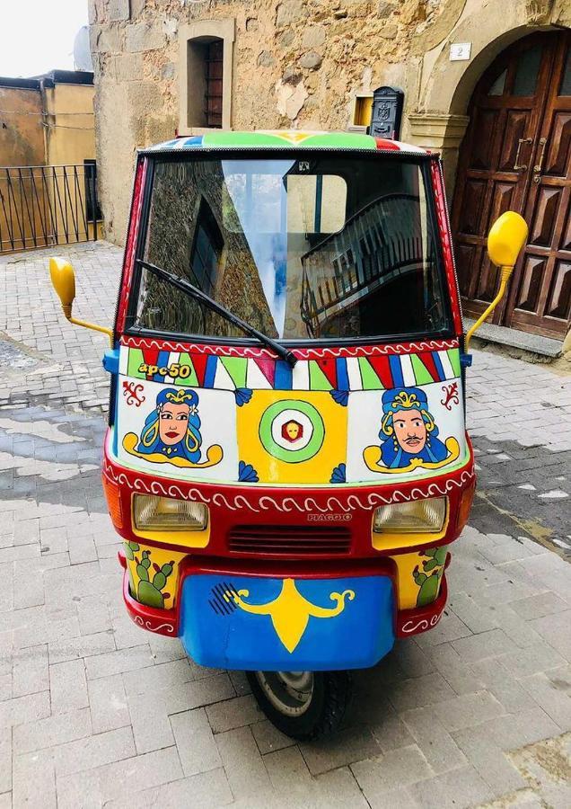 B&B Al Centro Storico Troina エクステリア 写真