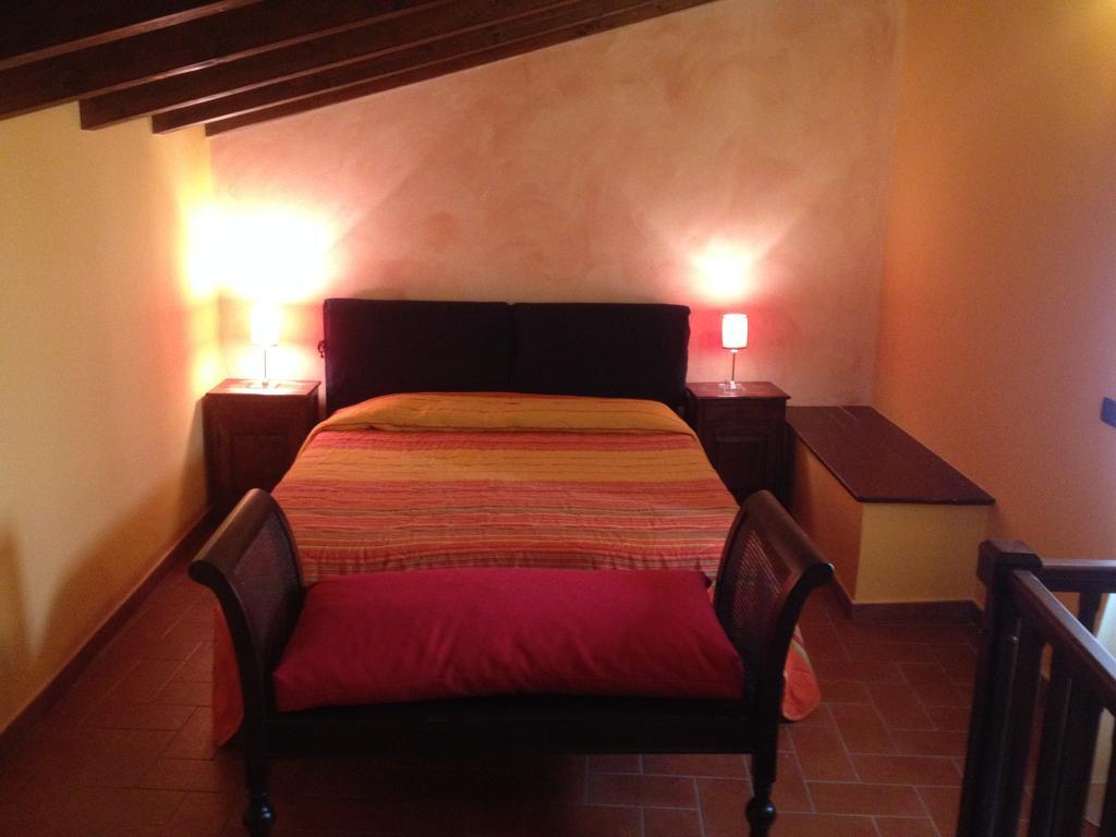 B&B Al Centro Storico Troina エクステリア 写真